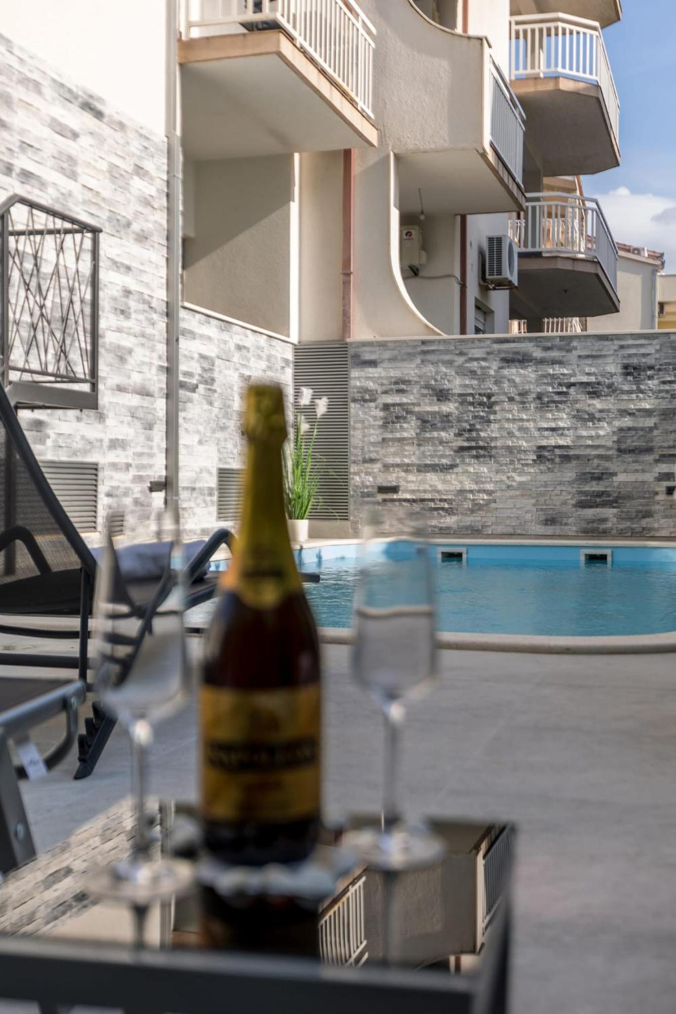 Holiday Apartments Stobrec 2 Σπλιτ Εξωτερικό φωτογραφία